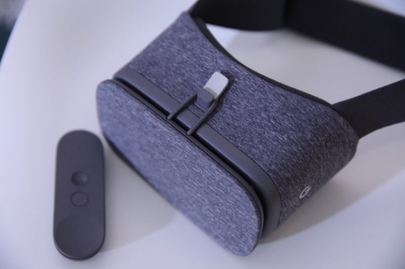 Google Daydream View 4