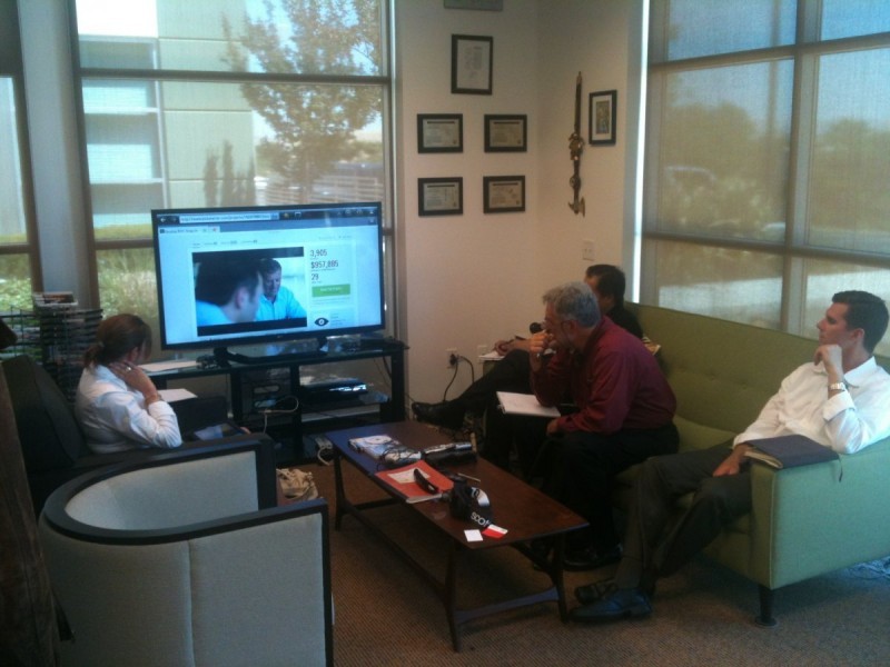 here-they-are-watching-the-finished-video-as-the-project-racked-up-cash-in-this-picture-its-at-nearly-1-million-from-3905-contributors-and-would-eventually-swell-to-24-million-from-9522-of-them