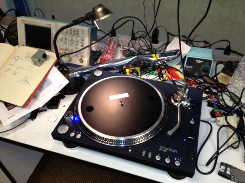 record-player-has-very-pr