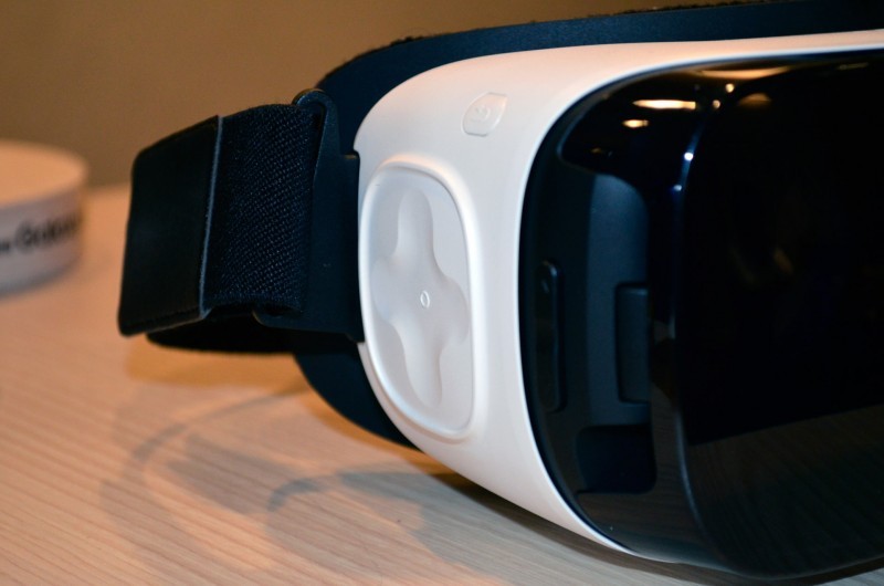 samsung-gear-vr-consumer-version-6
