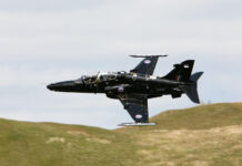 Британские ВВС усиливают подготовку пилотов тренажёрами виртуальной и смешанной реальности