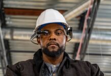 Vuzix и Amazon расширяют сотрудничество, признав умные очки полезными